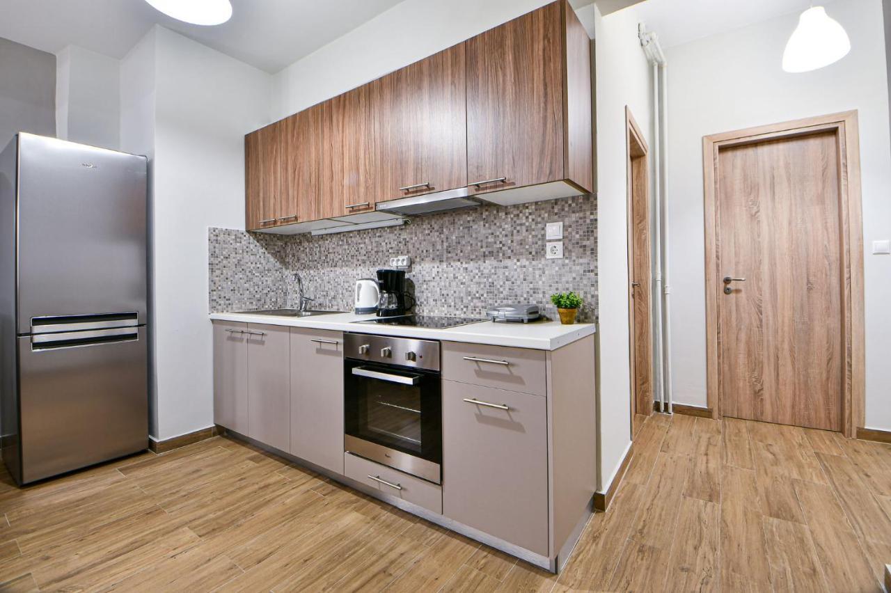 Serene N Modern Renovated Flat 雅典 外观 照片